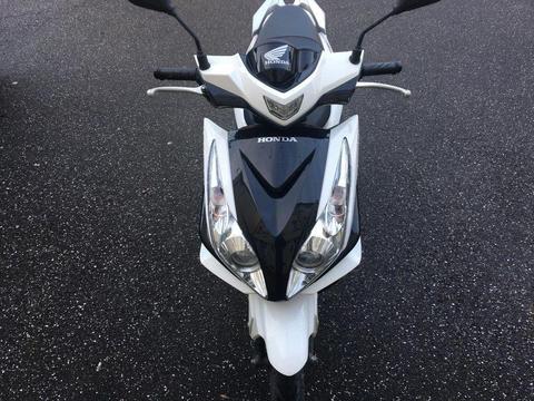 Honda NSC50R 4 Stroke Moped | Like new, only 4k miles, second owner