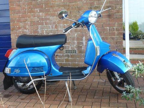 LML 200 4T, VESPA PX Clone, Metal Bodied Scooter with Hand Gear Change, 200cc, Immaculate, One Owner