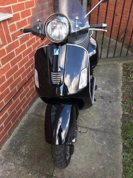 VESPA 300 register as 125 for sale !!!! £1800 or ono