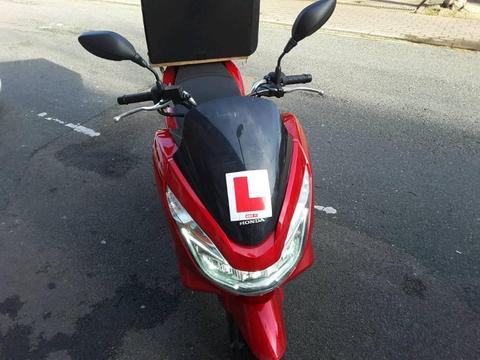 honda pcx 125 excellent condition only 1599 no offers