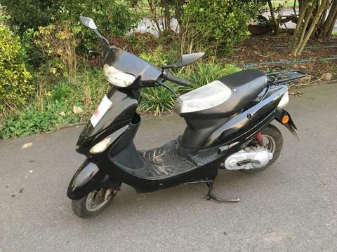 50cc scooter ( 7 months MOT )