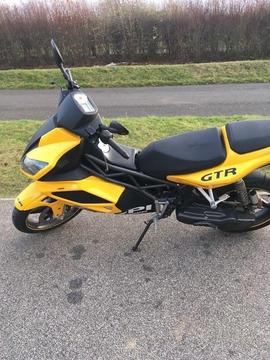 2010 cpi gtr 50cc 2 stroke liquid cooled scooter moped