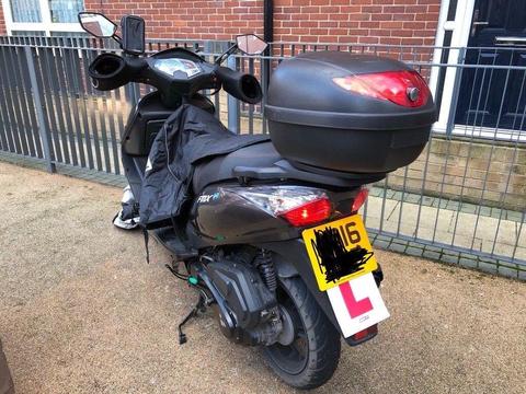 scooter in EXCELLENT CONDITION!