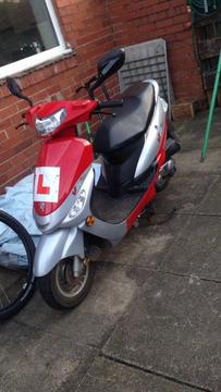 Peugeot v clic 50cc 4stroke