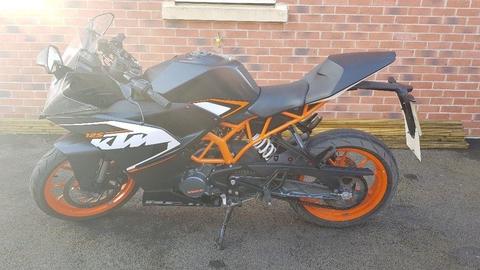 KTM RC125, 16 plate, low mileage & in very good condition