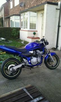 Suzuki bandit 600 street fighter