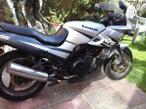 Kawasaki GPZ500s GPZ 500 EX EX500 E10 2004 500cc Motorcycle