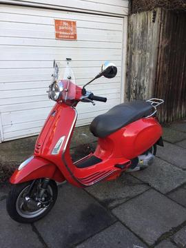 2014 Vespa Primavera 125cc - Red - Scooter £1899