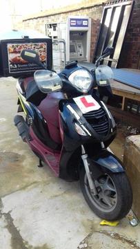 Honda Psi 125 Scooter For Sale
