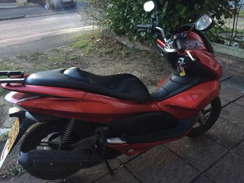 Red PCX 63plate