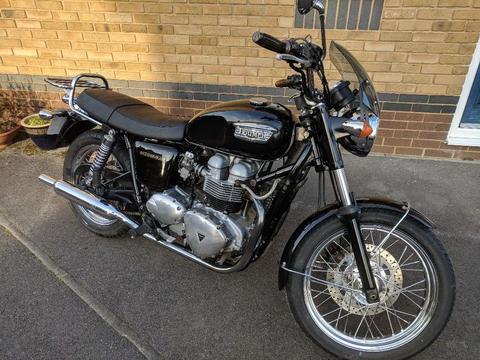 Triumph Bonneville 790 (TOR Exhausts) - Fresh MOT and Service Great Example