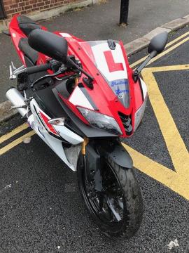 2015 ABS Yamaha YZF R-125 r125 in Red great condition