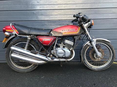 Kawasaki KH250 1976 - UK bike with logbook offered as a restoration project - No offers please