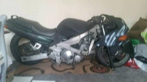 Kawasaki zzr 400 project spairs or repairs zx400 import