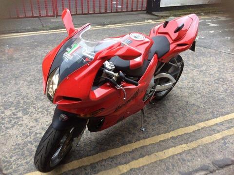 BENELLI TORONTO 900.C.C 2009 09 PLATE FULL MOT FSH £2995