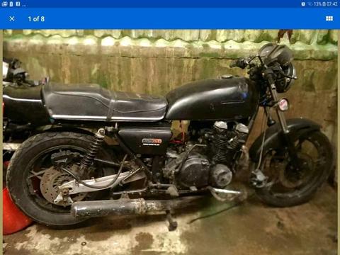 Suzuki gs750 for restoration