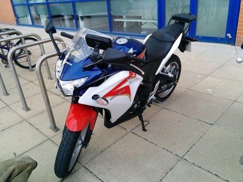 Honda CBR 250 R 2011