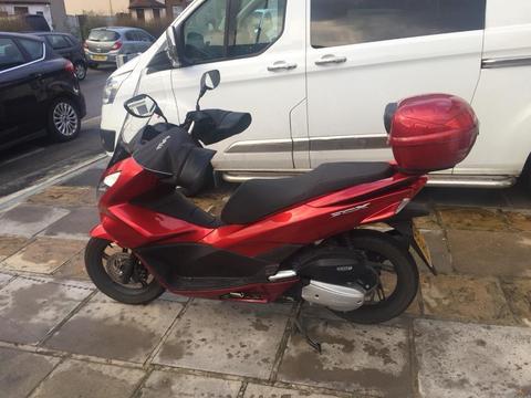 Honda pcx 125 2016