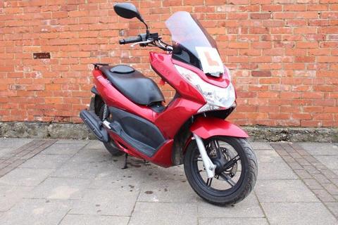 Honda PCX 125 ++Only 2000 Miles++ NOT PS PCX125 Sh Swing Dylan Vision Forza Delivery Bike Nmax Tmax
