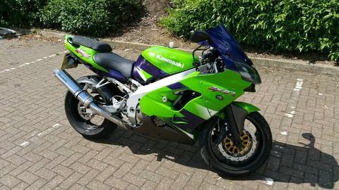 Kawasaki ZX9R - ZX900 - Ninja E1 - W reg 2000