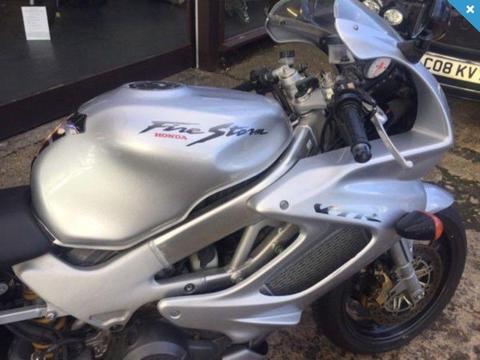 Full MOT Honda VTR 1000 F Firestorm Ready to go