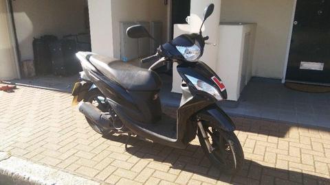 Honda vision 110cc perfect condition. 1 year MOT