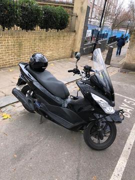 Honda pcx 125 cc low mileage