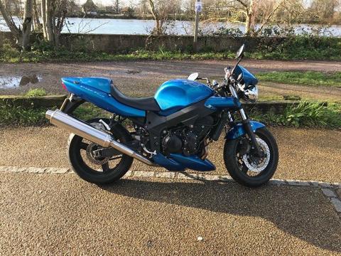 Triumph Speed Four - 599cc - 25800 miles - excellent and rare naked sports bike