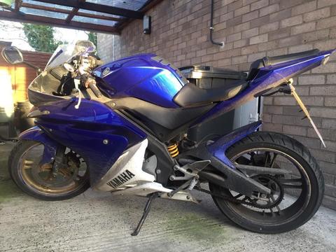 Yamaha yzf r125