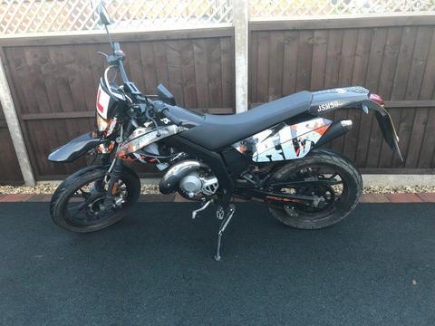JSM 50 6 geared motorcycle for sale £1999 to buy brand new