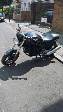 Ducati monster dark 600