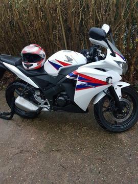 Honda cbr 125 62 plate