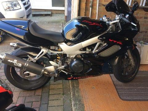 LOVELY HONDA VTR FIRESTORM 996 FOR SALE.. MOT'D TILL JUNE