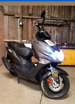 Brand new Lexmoto 125cc only 150 miles!