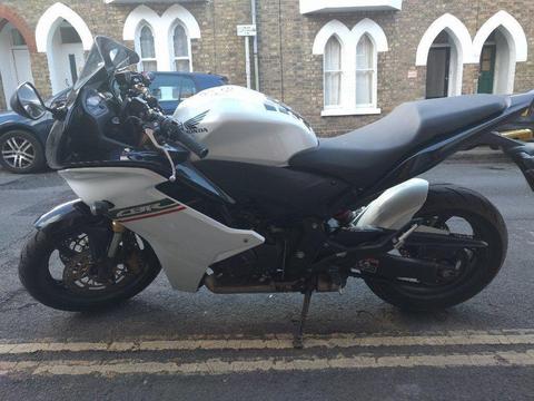 Honda CBR 600F 2013 Low Milage, Very good condition!