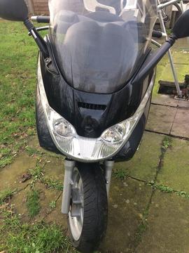 Moped 125cc spares or repairs