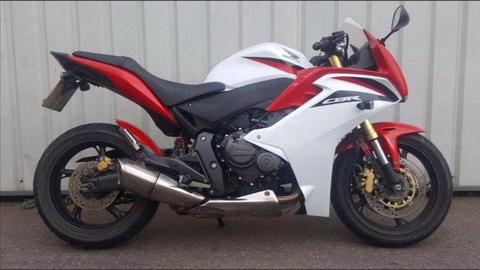 CBR 600F with ABS breaking system
