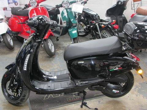 Neco Borgia 125cc Scooter. Learner Legal