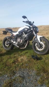 2014 YAMAHA MT07 **ONE OWNER**