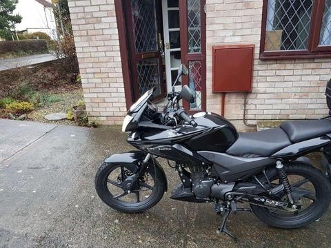 Honda cbf 125 LOW MILES ONLY 512 LIKE NEW