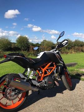 Ktm Duke 390cc w/ Akrapovic Exhaust DEMO