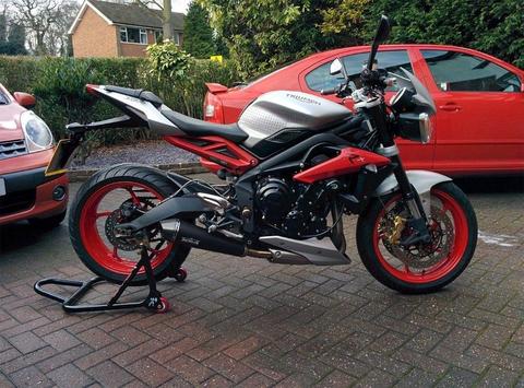 Triumph Street Triple RX with £1400 EXTRAS