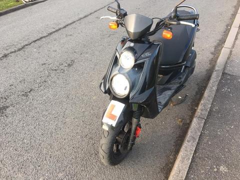 Yamaha bws 125 64 plate long mot £795