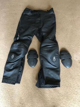 Men’s leather motor bike trousers