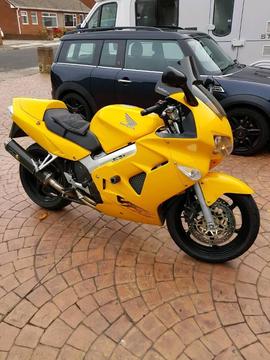 Honda vfr800fi