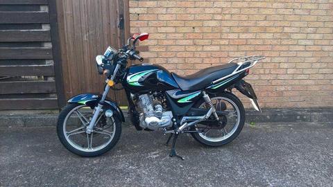 125cc geared mint condition mot till December2018 to swap for 125cc moped/scooter