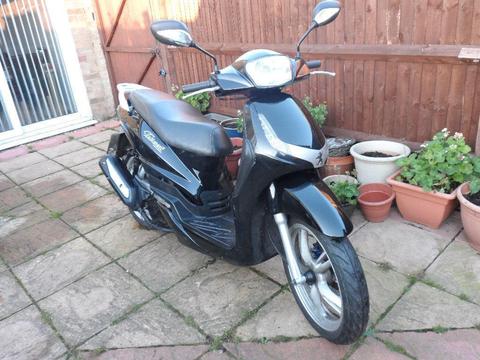 peugeot tweet 125 scooter 2013 reg