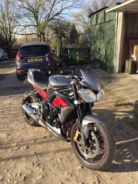 2013 Launch Edition Street Triple R