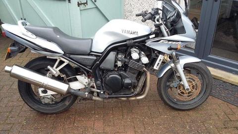 YAMAHA FZS600 FAZER (12 MONTHS MOT)