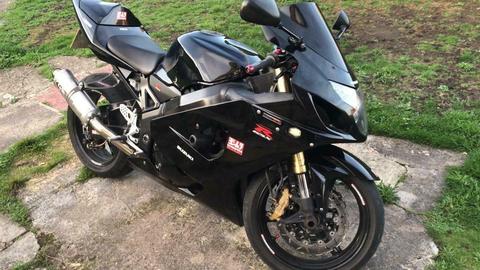 2005 Gsxr 600 stealth edition swaps